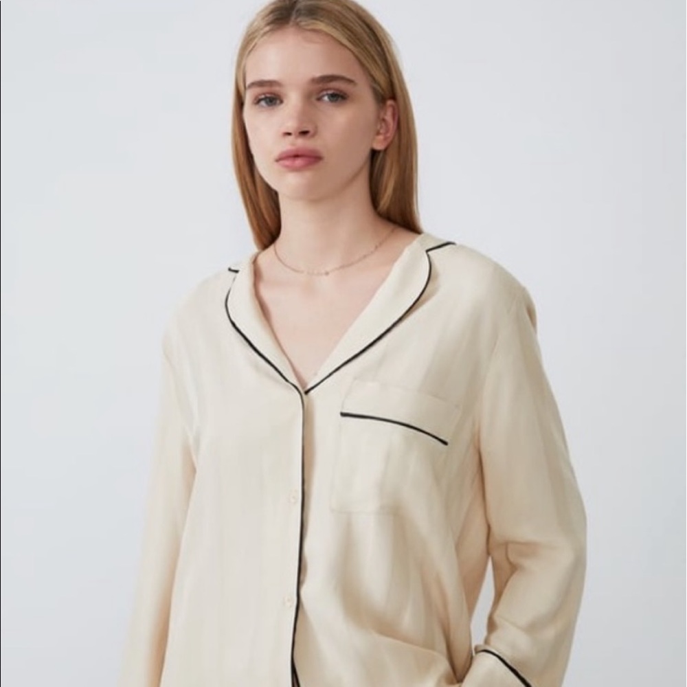 ZARA Off White Black Trim Satin Pajama Style Button Down Shirt Blouse Size XL